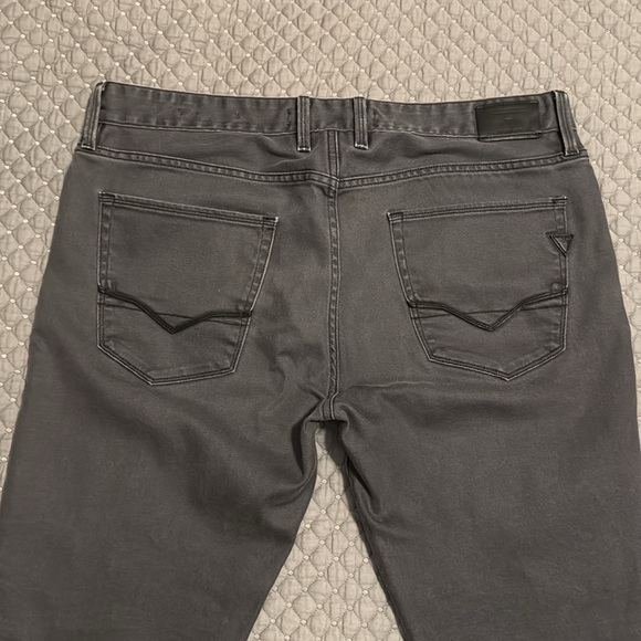 Guess Jeans - Gray, slim straight - Picture 2 of 9